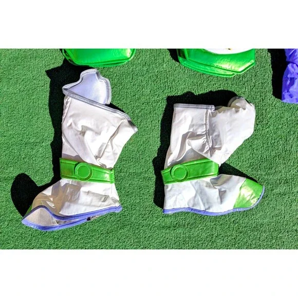 Buzz Lightyear Space Ranger Costume Gloves Toy Story Child+Booties+Hood  EUC - Picture 4 of 7